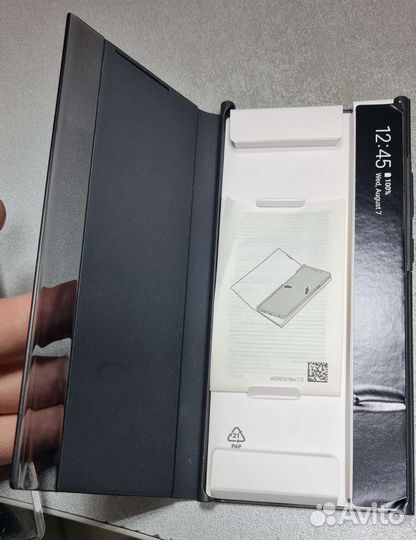 Чехол-книжка Samsung Galaxy Note20 новый