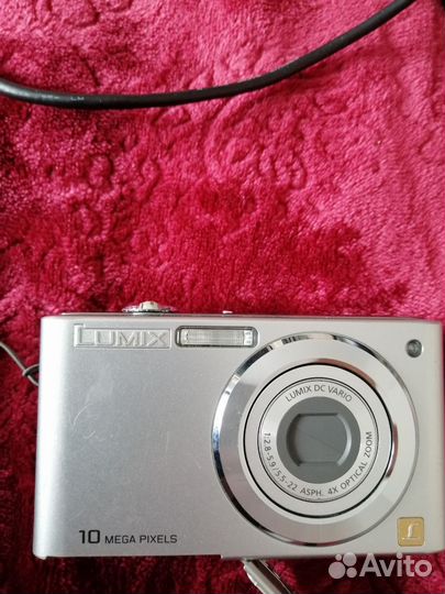 Компактный фотоаппарат panasonic