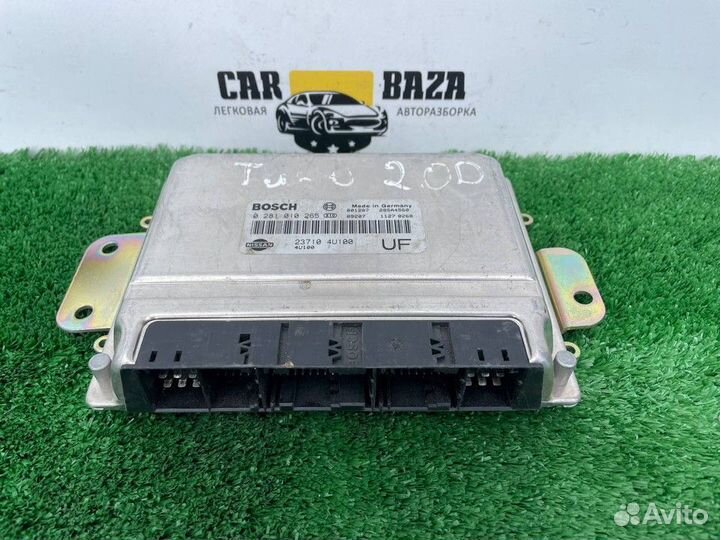 Блок управления двигателем Nissan Tino