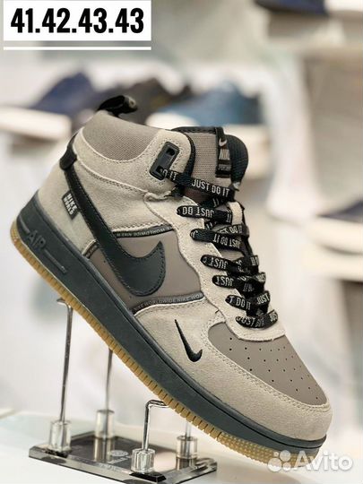 Кроссовки nike air force зимние