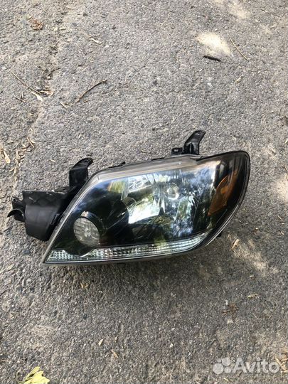 Фары mitsubishi outlander 1 оригинал
