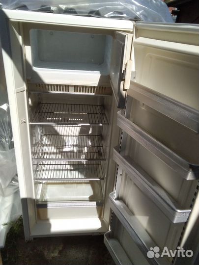 Холодильник ЗИЛ-64