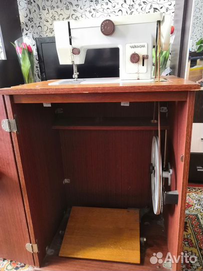 Швейная машина 