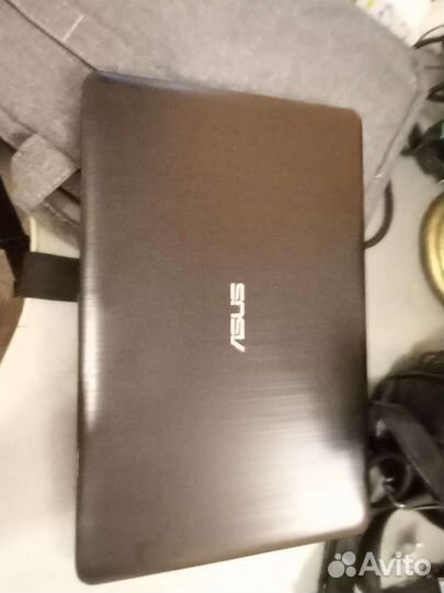 Asus