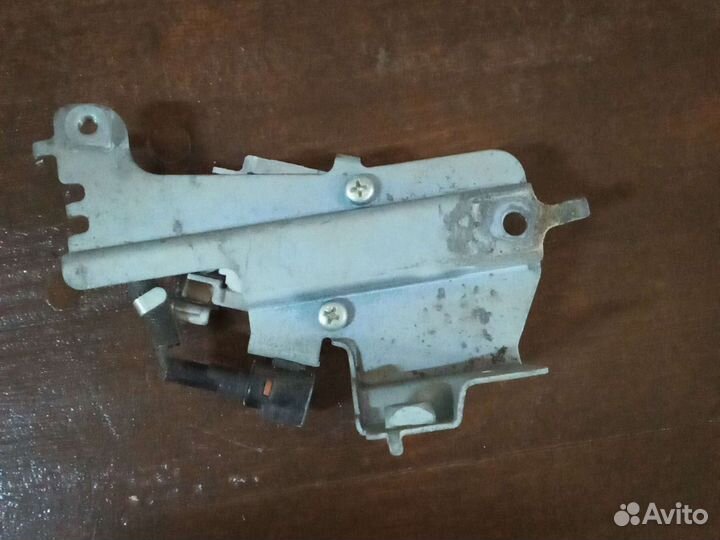 Блок управления топливным насосом Lexus Gs350