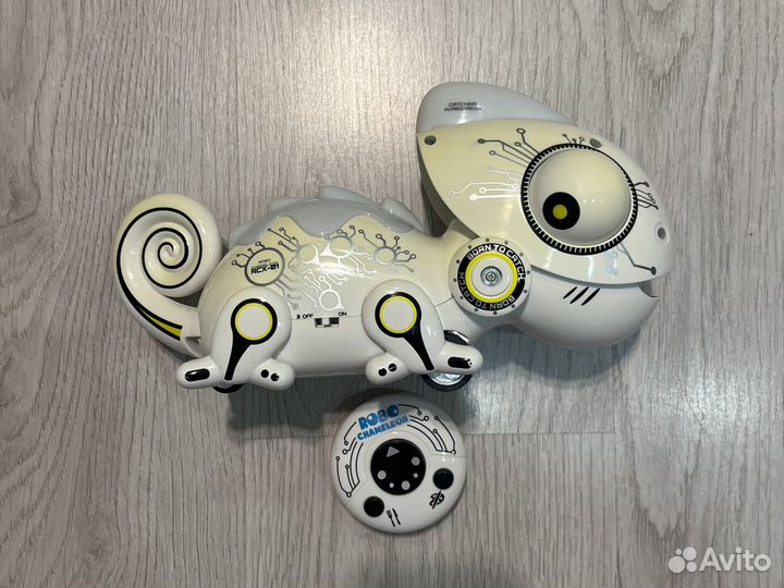 Игрушка робот