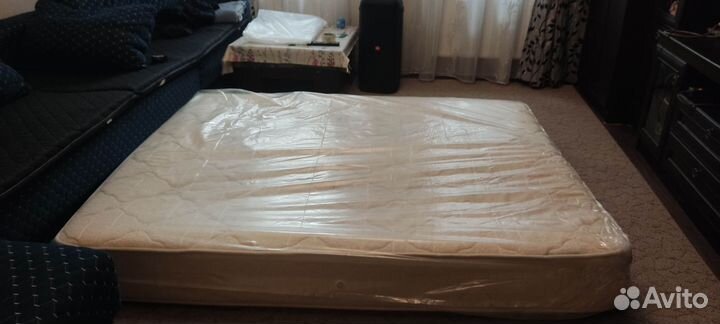 Матрас 160х200 бу