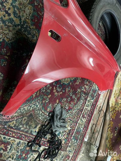 Volkswagen polo крыло переднее правое