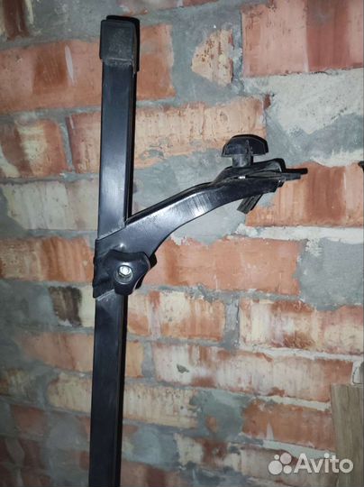 Багажник на машину