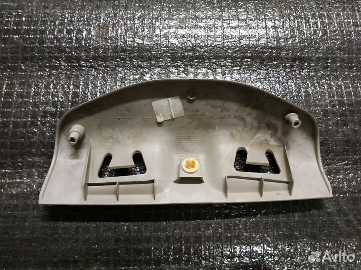 Накладка багажника верхняя LADA Largus (2011)