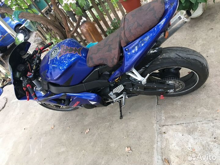 Honda cbr 954 rr
