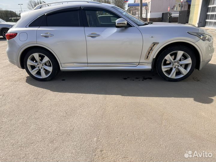 Infiniti FX37 3.7 AT, 2011, 143 000 км