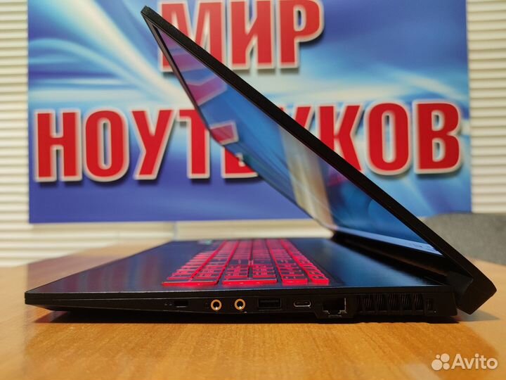 Игровой ноутбук MSI / RTX / 17 дюймов / 144гц