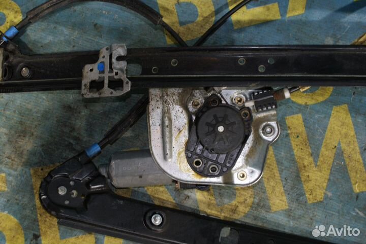 Передний правый стеклоподъемник BMW X5 E53