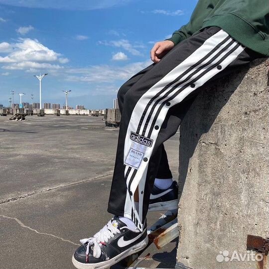 Спортивные штаны adidas adibreak