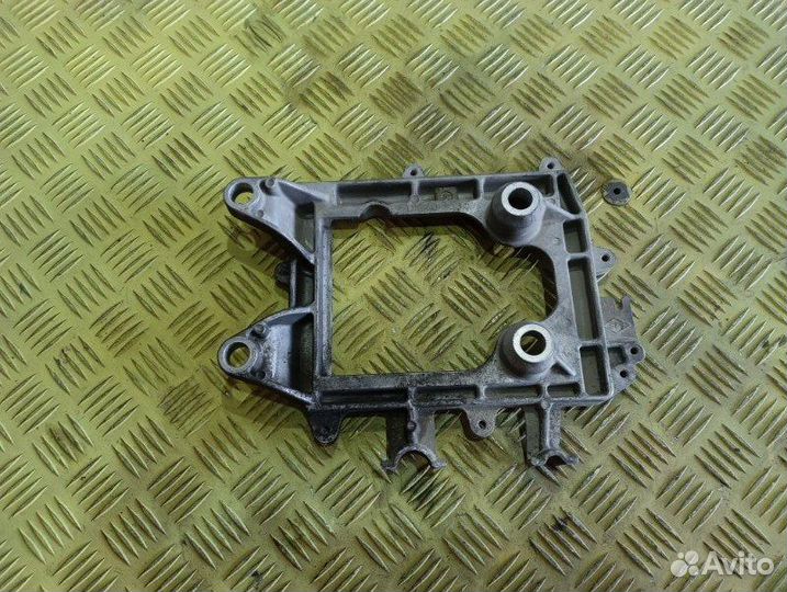 Кронштейн блока управления двигателем Man Tga