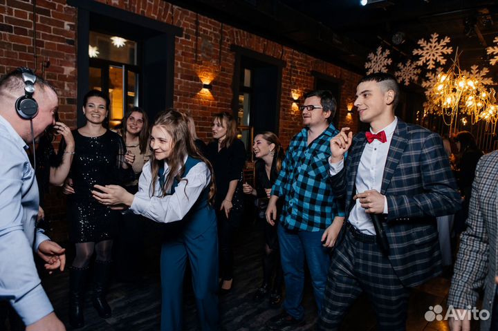 Ведущий на Корпоратив, Свадьбу