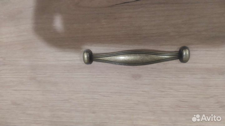 Мебельные ручки