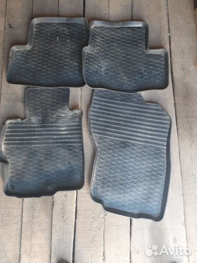 Автомобильные коврики резиновые Лансер 10