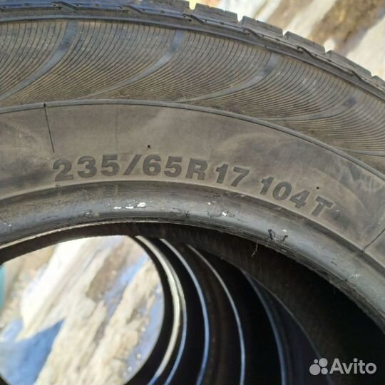 Резина Kumho Eco Solus KL21 235/65 R17 104T