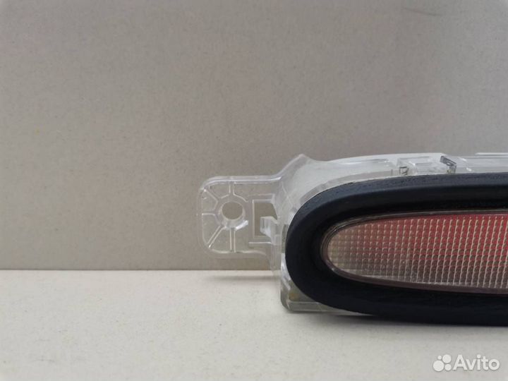 Фонарь задний стоп сигнал Mazda Mazda 3 BK 2002-20