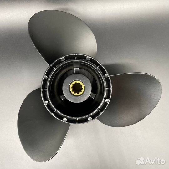 Винт Suzuki DT20-DT30, DF25-DF30, DF25A-DF30A