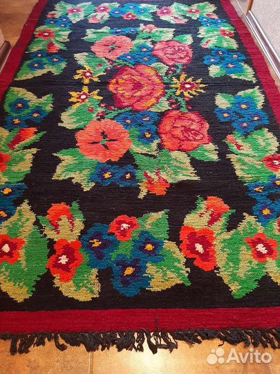 Ковёр ручной работы 1.25м 2.04м