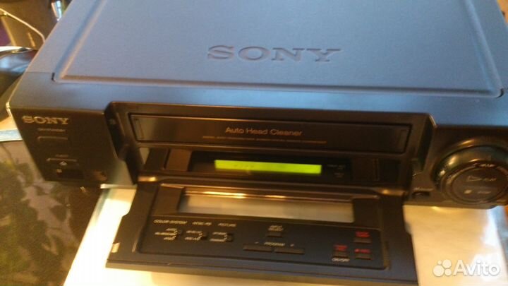 Видеомагнитофон