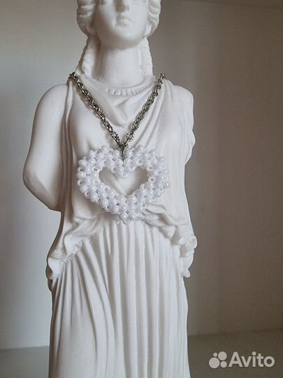 Цепочка с подвеской из бисера