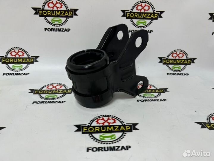 Сайлентблок (задний) переднего рычага передний