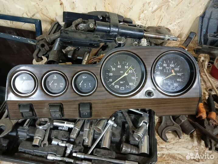 Щиток приборов ваз