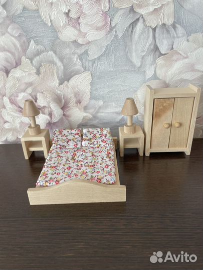Кукольная мебель