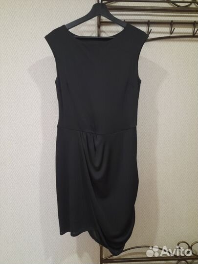 Платье zara без рукавов (сарафан)
