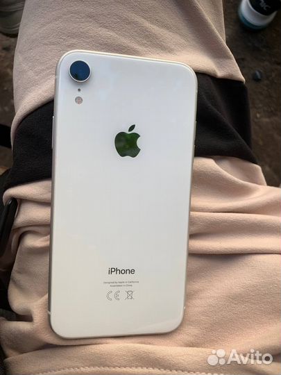 iPhone xr 64gb