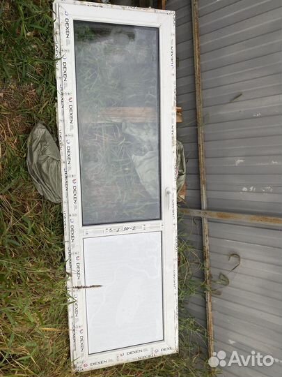 Дверь пластиковая