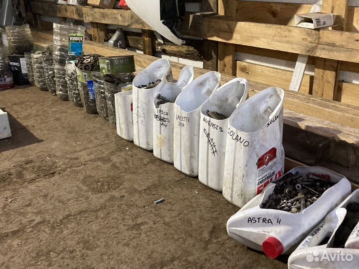 Болты иномарок оригинал