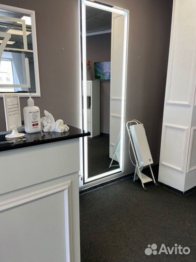 Зеркало с подсветкой