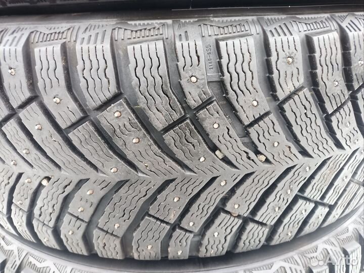 Michelin X-Ice North 4 SUV 235/65 R18 110T