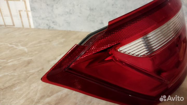 Фара задняя левая внешняя и внутренняя Лада Веста