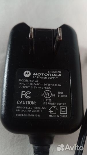 Блок питания от гарнитуры Моторола
