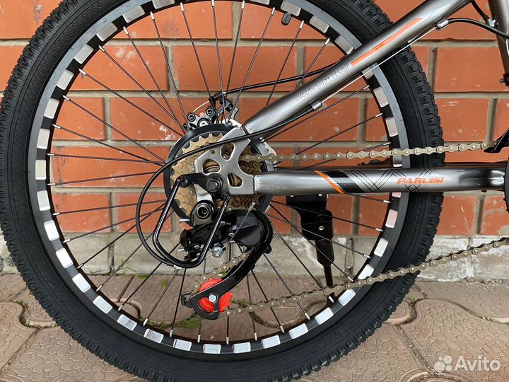 Велосипед новый на 22 колесах