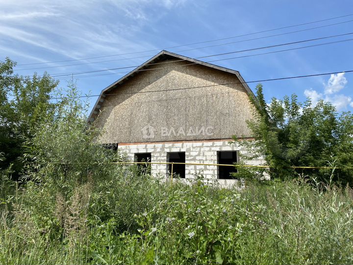 Дом 92,8 м² на участке 14,3 сот.