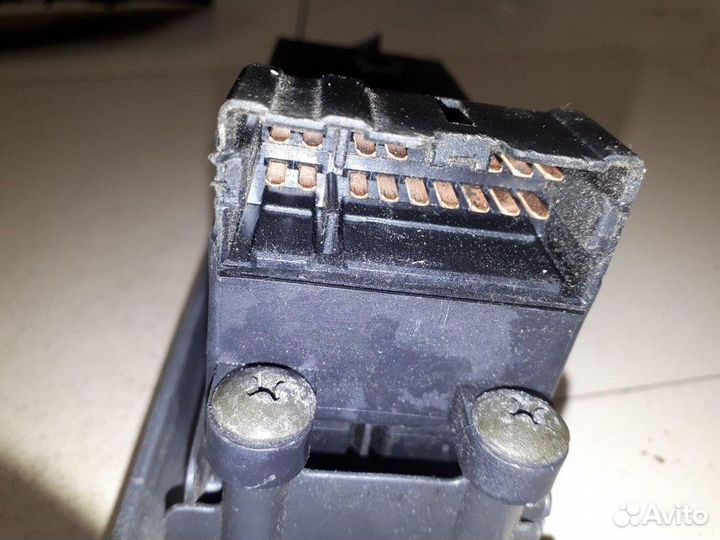 Блок управления стеклоподъемниками Nissan Primera