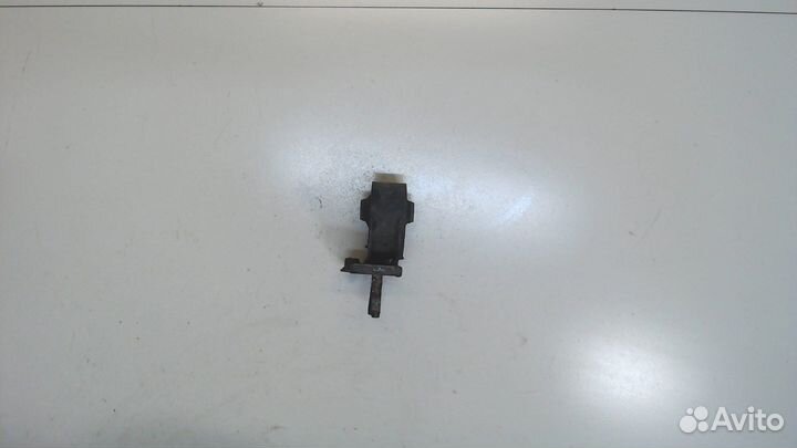 Подушка крепления кпп Toyota RAV 4, 2000