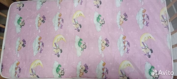 Кроватка для новорожденных