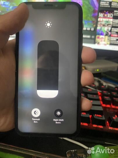 iPhone X, 64 ГБ