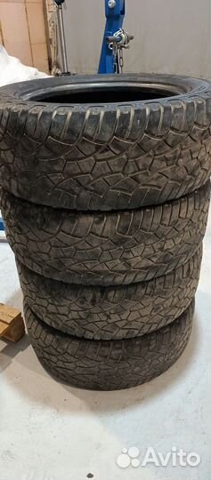 Cooper Zeon LTZ 275/55 R20 117S