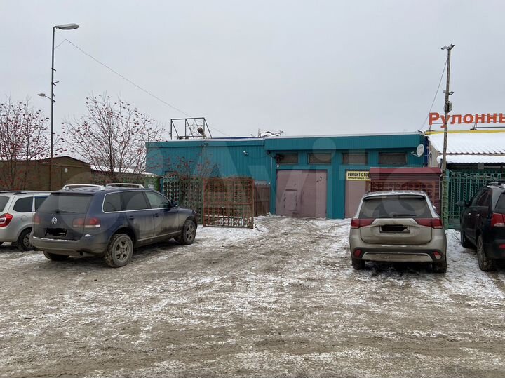 Гараж, > 30 м²