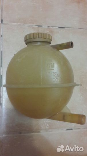 Расширительный бачок GM