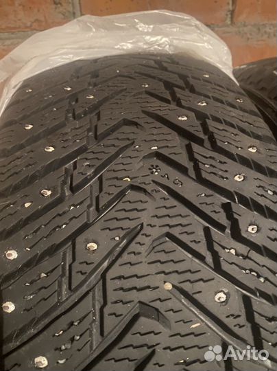 Nokian Tyres Hakkapeliitta 8 225/55 R17